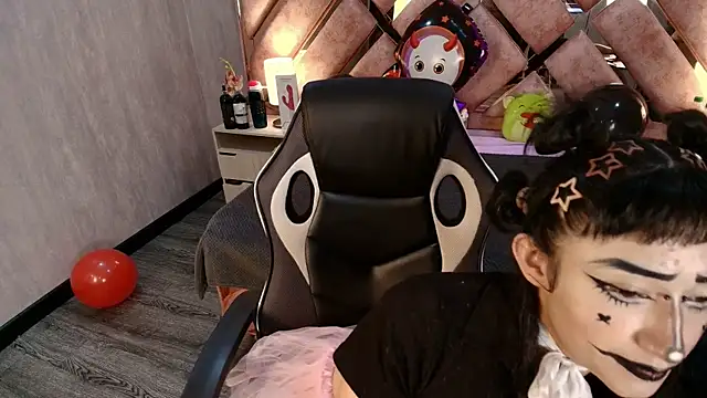 Babyyrasta666 online show from October 30, 2025, 5:06 am