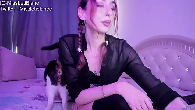 Snapshot of MissLetiBlane chatting on February 4, 2025, 6:46 am MissLetiBlane online show from February 4, 2025, 6:46 am