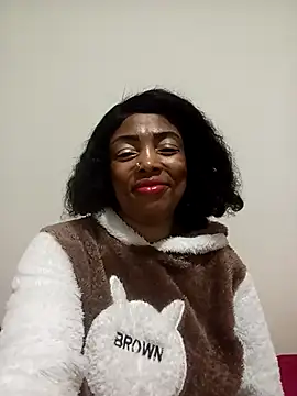 SEXYMOANSXX online show from November 7, 2025, 5:01 am