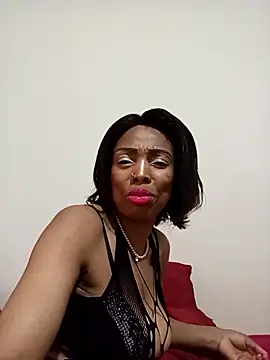 SEXYMOANSXX online show from November 27, 2025, 10:05 am