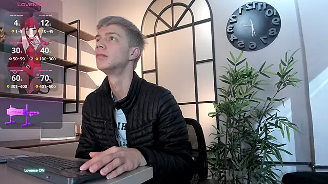 nicktorn online show from October 13, 2025, 12:18 pm