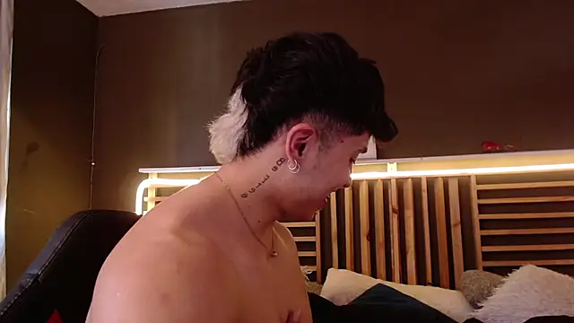 PaulEvens online show from November 8, 2025, 1:36 pm