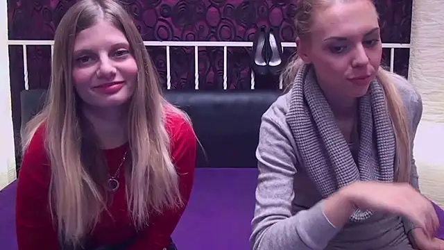 BlondeWitches online show from November 25, 2025, 10:04 am