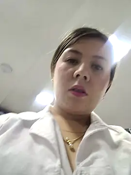 Sophie del Castillo online show from January 18, 2026, 12:58 am