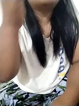 big booty15 online show from November 18, 2025, 1:03 pm