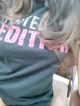 Kayna Rawat online show from November 11, 2025, 11:16 am