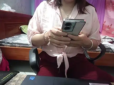 Snapshot of Xue_weng chatting on February 24, 2026, 11:38 pm Xue weng online show from February 24, 2026, 11:38 pm