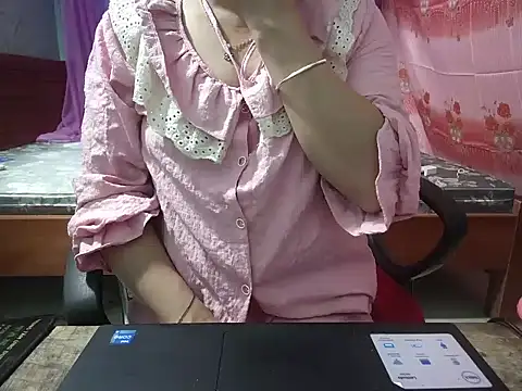 Snapshot of Xue_weng chatting on March 26, 2026, 12:25 pm Xue weng online show from March 26, 2026, 12:25 pm