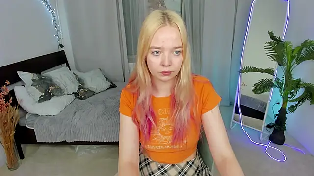 BellaMontgomery online show from January 17, 2026, 4:21 pm