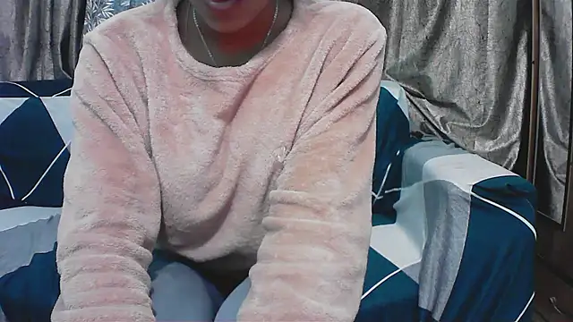 horny  couple  online show from January 13, 2026, 4:33 pm