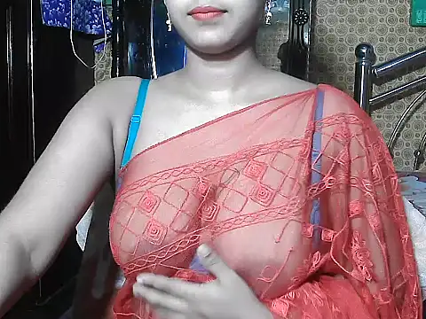 Snapshot of jui- chatting on October 9, 2025, 4:18 pm jui- online show from October 9, 2025, 4:18 pm