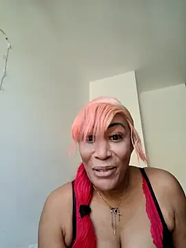 Snapshot of iamlalamilano chatting on February 25, 2026, 1:55 pm iamlalamilano online show from February 25, 2026, 1:55 pm