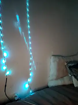 iamlalamilano online show from March 1, 2026, 11:05 pm