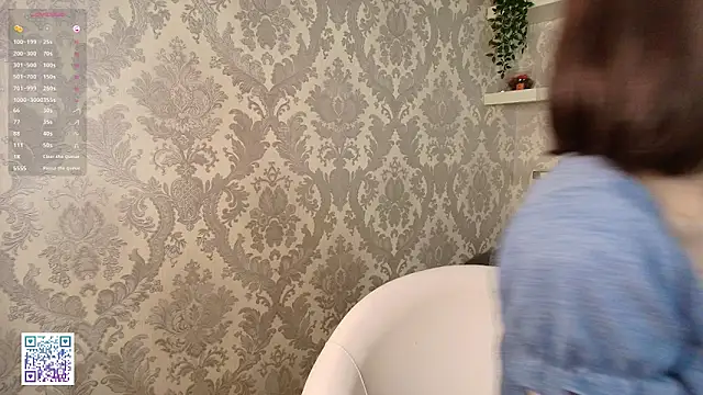 Snapshot of Fire_katie chatting on October 16, 2025, 4:04 pm Fire katie online show from October 16, 2025, 4:04 pm