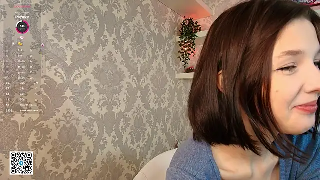 Snapshot of Fire_katie chatting on September 9, 2025, 8:40 pm Fire katie online show from September 9, 2025, 8:40 pm