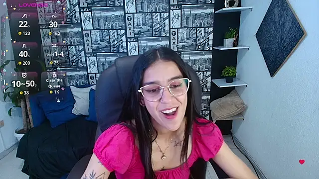 DanielaMonroe online show from November 7, 2025, 8:57 pm