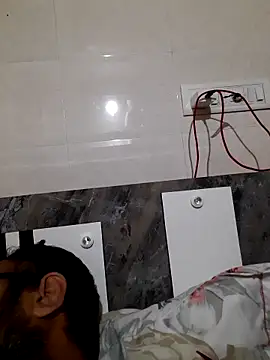 Hot-boy077 online show from February 15, 2026, 6:18 pm