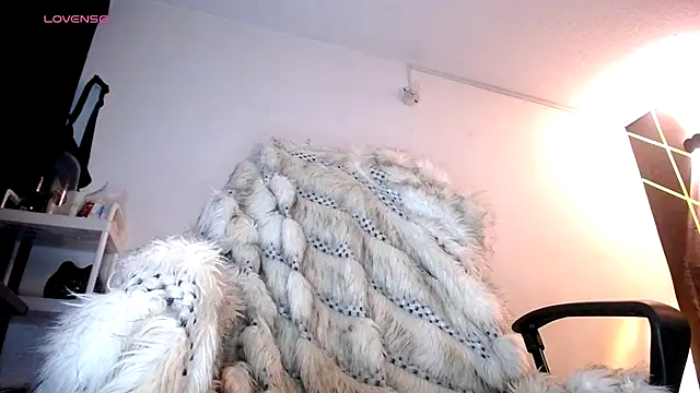 LickMyInk online show from December 20, 2025, 5:43 am