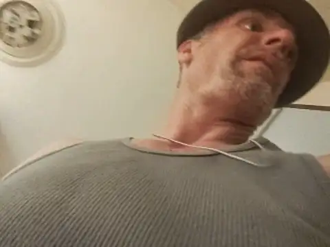 Billyschxh online show from June 30, 2026, 2:11 am