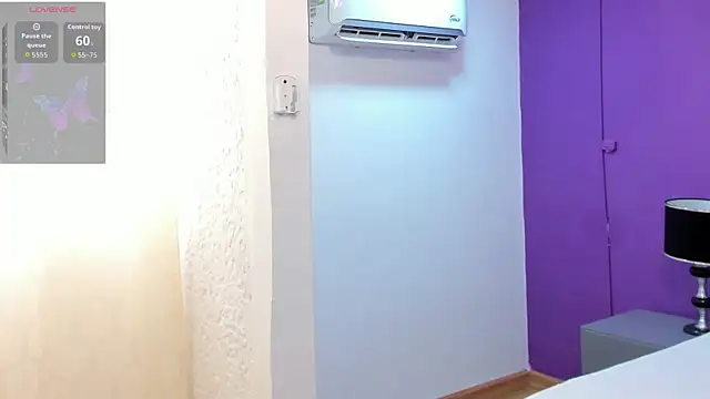 Abby-campbel online show from April 1, 2026, 8:39 pm