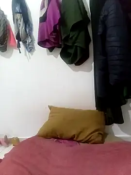 flavinhasensual online show from June 27, 2026, 8:42 am
