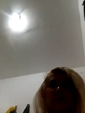 flavinhasensual online show from June 21, 2026, 9:04 am
