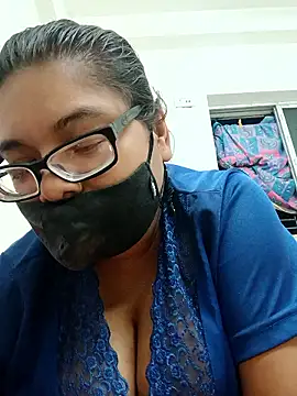 Elie couple143 online show from November 1, 2025, 8:03 pm