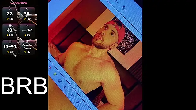 Maximo Wolff online show from December 5, 2025, 6:34 am