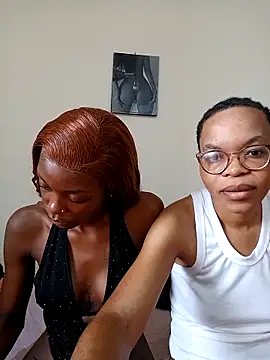 Snapshot of Miss-Hennessy chatting on April 22, 2026, 9:38 am Miss-Hennessy online show from April 22, 2026, 9:38 am