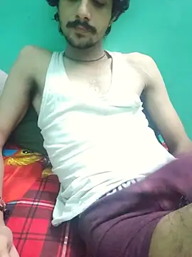 Sushant001 online show from June 18, 2026, 6:24 pm