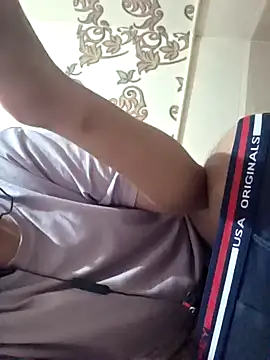 desir3dlund online show from April 12, 2026, 12:58 am