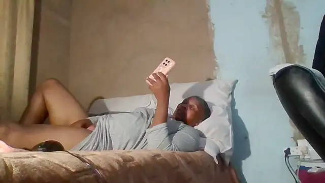 Snapshot of Nicky52 chatting on March 16, 2026, 5:48 pm Nicky52 online show from March 16, 2026, 5:48 pm