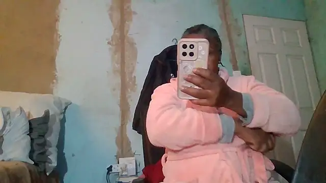 Snapshot of Nicky52 chatting on March 16, 2026, 5:44 am Nicky52 online show from March 16, 2026, 5:44 am