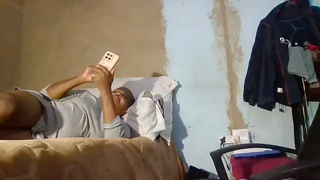 Snapshot of Nicky52 chatting on March 10, 2026, 5:39 pm Nicky52 online show from March 10, 2026, 5:39 pm