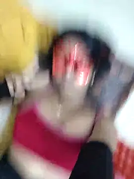 Snapshot of Your-Samayra chatting on September 12, 2025, 7:24 pm Your-Samayra online show from September 12, 2025, 7:24 pm