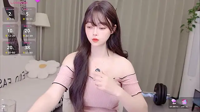 uikyy1 online show from May 11, 2026, 6:48 am