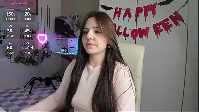 LiaWoow online show from October 31, 2025, 7:38 am