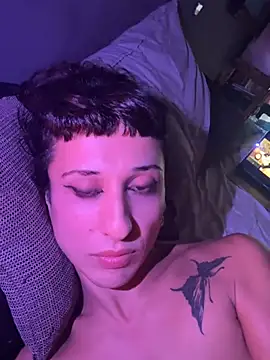 helen transbarcelona online show from August 2, 2026, 5:06 am