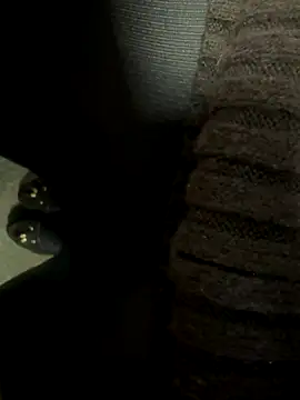 HiddenHoneyLDN online show from November 28, 2025, 10:15 am