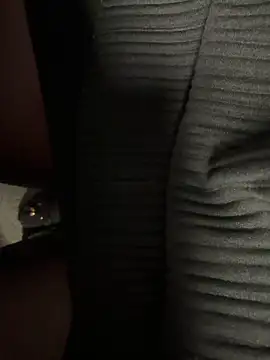 HiddenHoneyLDN online show from November 10, 2025, 10:20 am