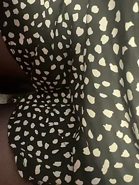 HiddenHoneyLDN online show from September 12, 2025, 9:20 am