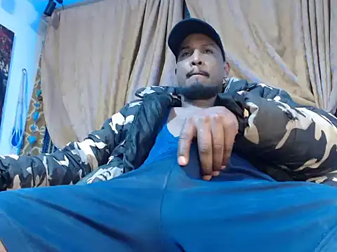 ElCaballeroNegro24 online show from October 22, 2025, 11:25 pm