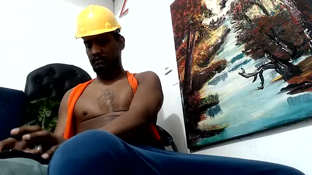 ElCaballeroNegro24 online show from June 12, 2026, 12:52 am