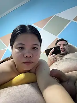 Snapshot of Charming_Chaos chatting on March 1, 2026, 5:24 pm Charming Chaos online show from March 1, 2026, 5:24 pm