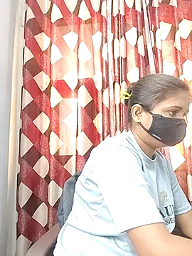 Snapshot of Ruhi_07 chatting on March 16, 2026, 3:47 am Ruhi 07 online show from March 16, 2026, 3:47 am