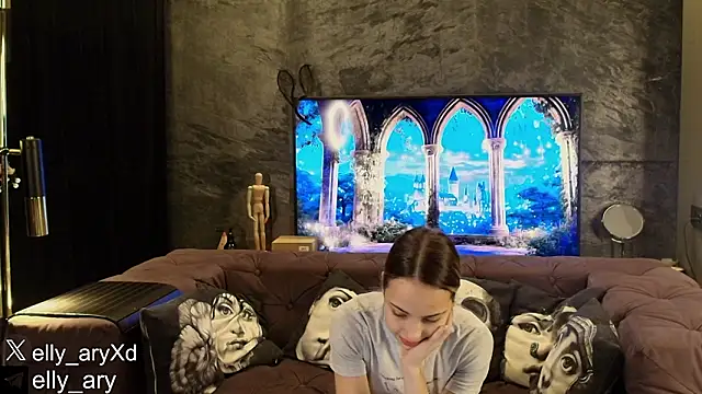 daddyonlyloveme online show from February 4, 2026, 9:43 pm