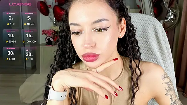 Snapshot of Alexa___Hill chatting on October 4, 2025, 8:54 pm Alexa Hill online show from October 4, 2025, 8:54 pm