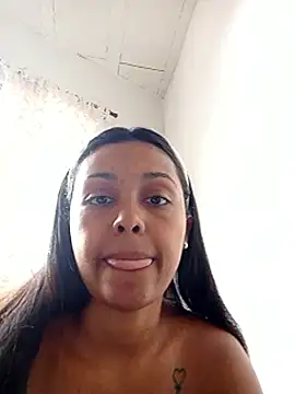 indiazinhabella27 online show from November 2, 2025, 7:19 pm