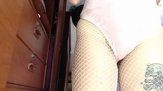 Snapshot of karlamoon23 chatting on October 23, 2025, 8:51 pm karlamoon23 online show from October 23, 2025, 8:51 pm