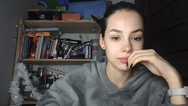 Yuna5343 online show from January 15, 2026, 10:24 pm